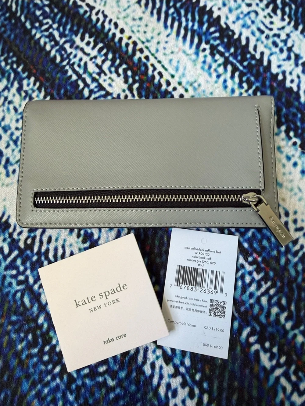 kate spade Two-Tone Saffiano Zip Wallet in White & Light Gray